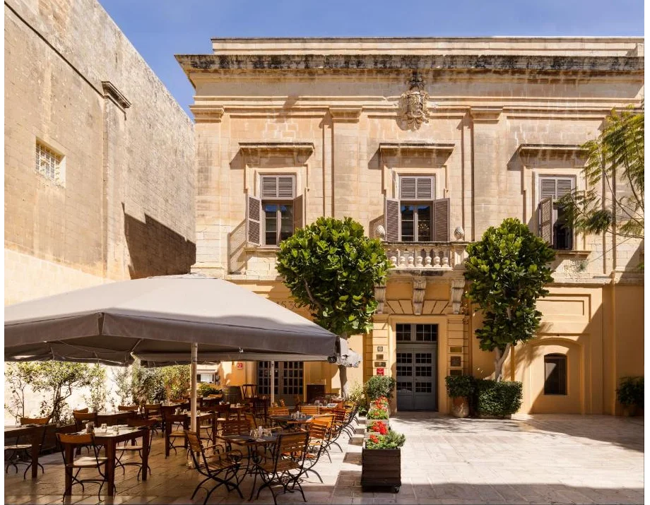 Xara Palace Hotel gebouw