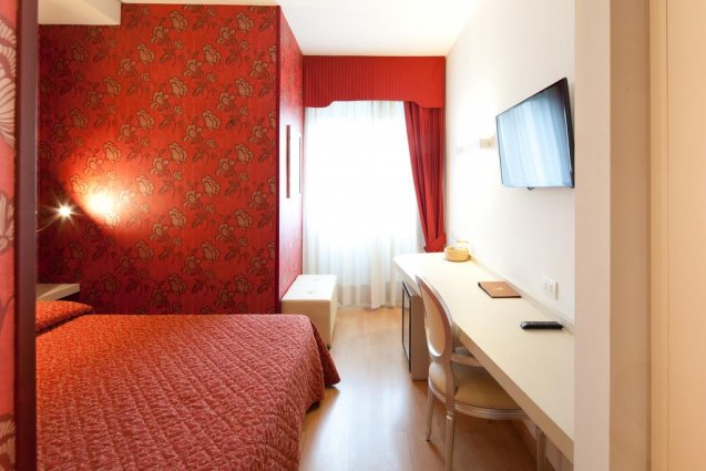 Een tweepersoonskamer van Hotel Qualys Nasco Milaan