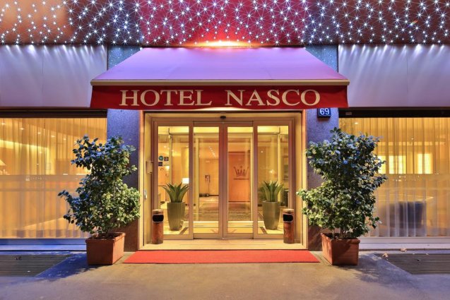 Entree van Hotel Qualys Nasco Milaan