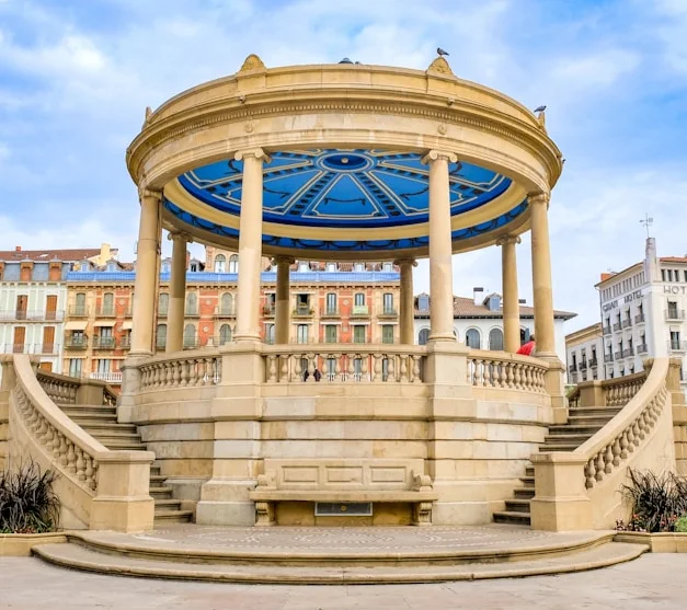 Plaza del Castillo Paloma