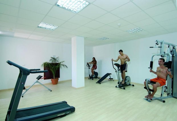 Fitness zaal  van Aparthotel Selini Suites Kreta