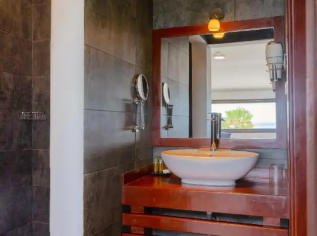 Badkamer Hotel Livvo Budha Beach