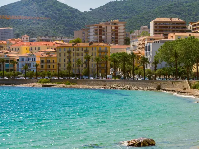 Rondreis Sardinië en Corsica Ajaccio