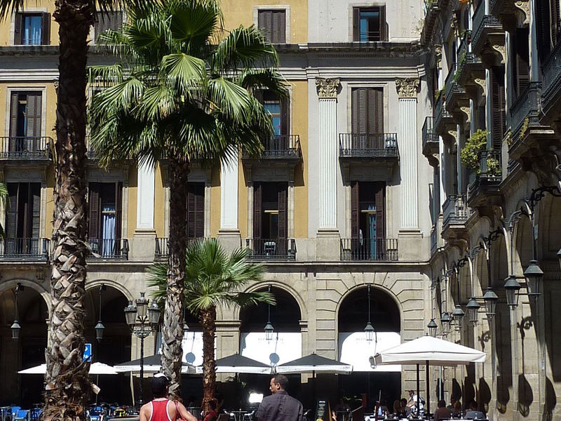 Vooraanzicht van Hotel Roma Reial Barcelona