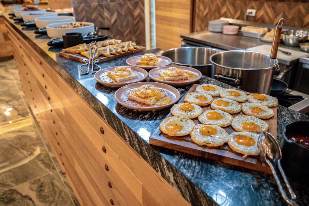 Koffie- en theefaciliteiten in alle kamers van The Marin Phuket Kamala Beach