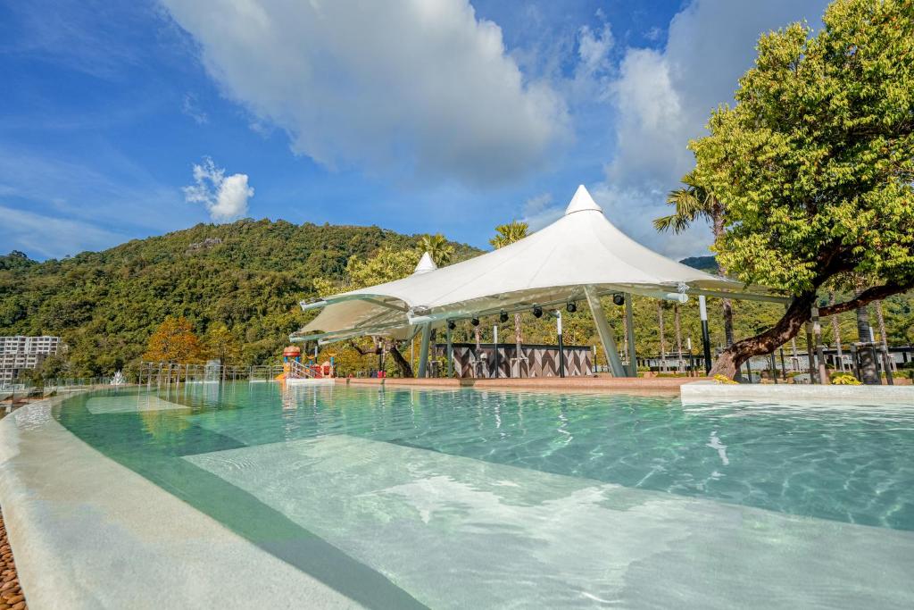 Luchthaven shuttle bij The Marin Phuket Kamala Beach