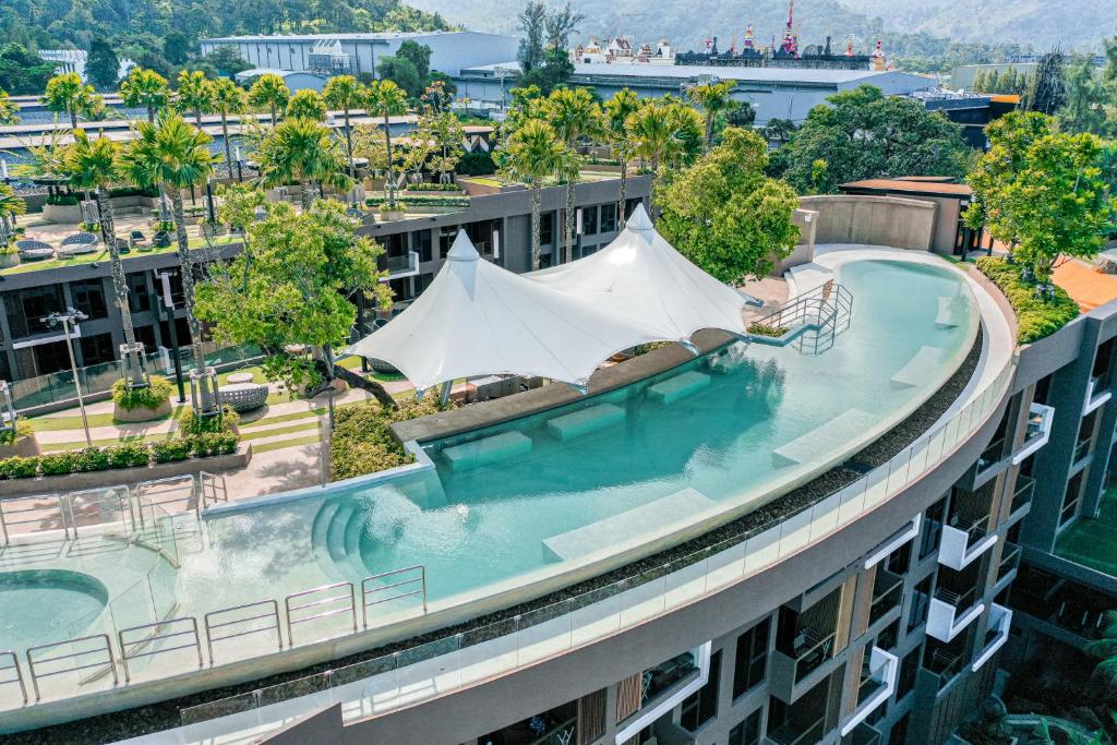 Luchthaven shuttle bij The Marin Phuket Kamala Beach