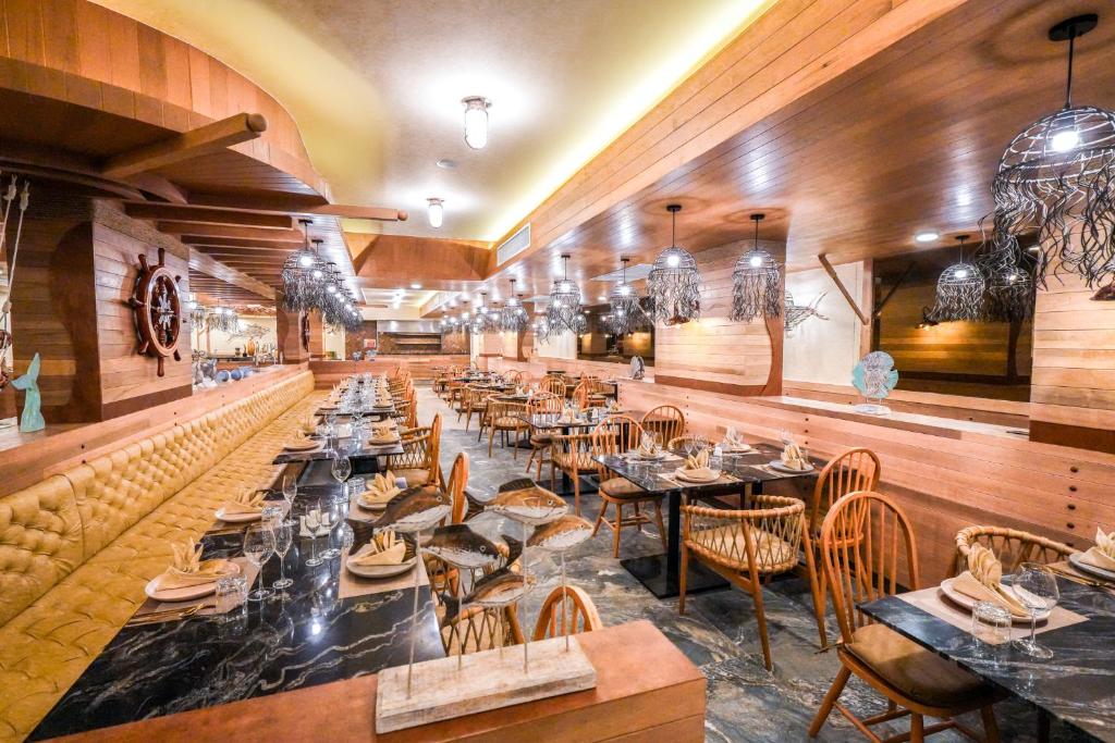 Restaurant in The Marin Phuket Kamala Beach