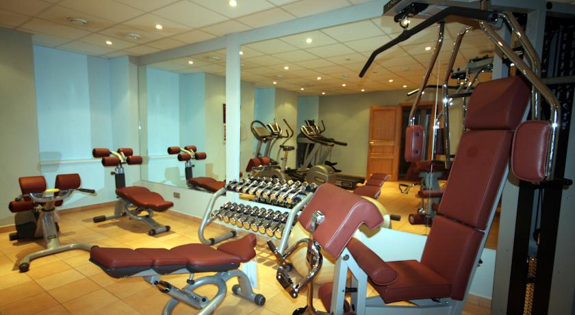 Fitnessruimte van Hotel Caesar in Praag