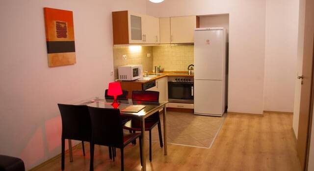 Keuken en zithoek van appartementen Broadway in Budapest
