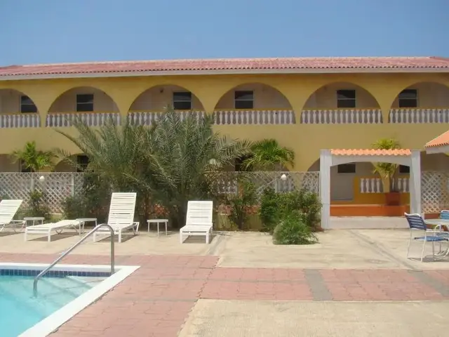 Coconut Inn
