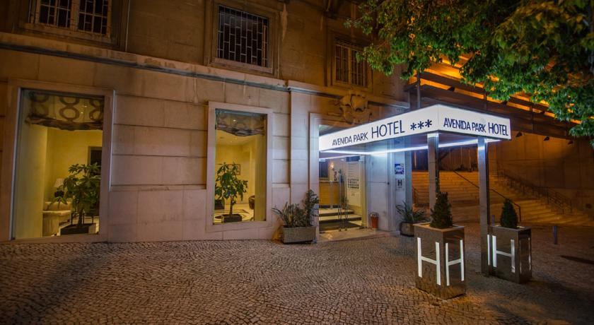 Buitenaanzicht van Hotel Avenida Park in Lissabon