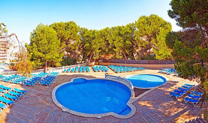 Buitenzwembad van Hotel Club Palma Bay op Mallorca