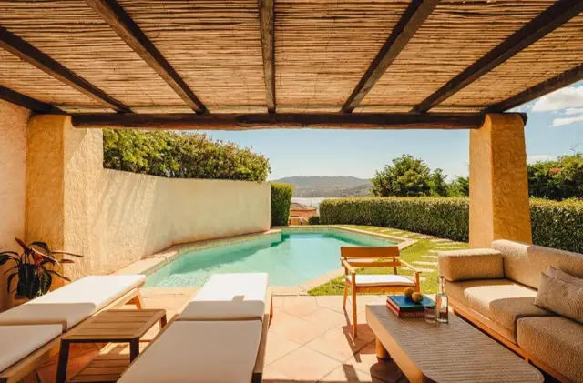 Aethos Sardinia prive zwembad