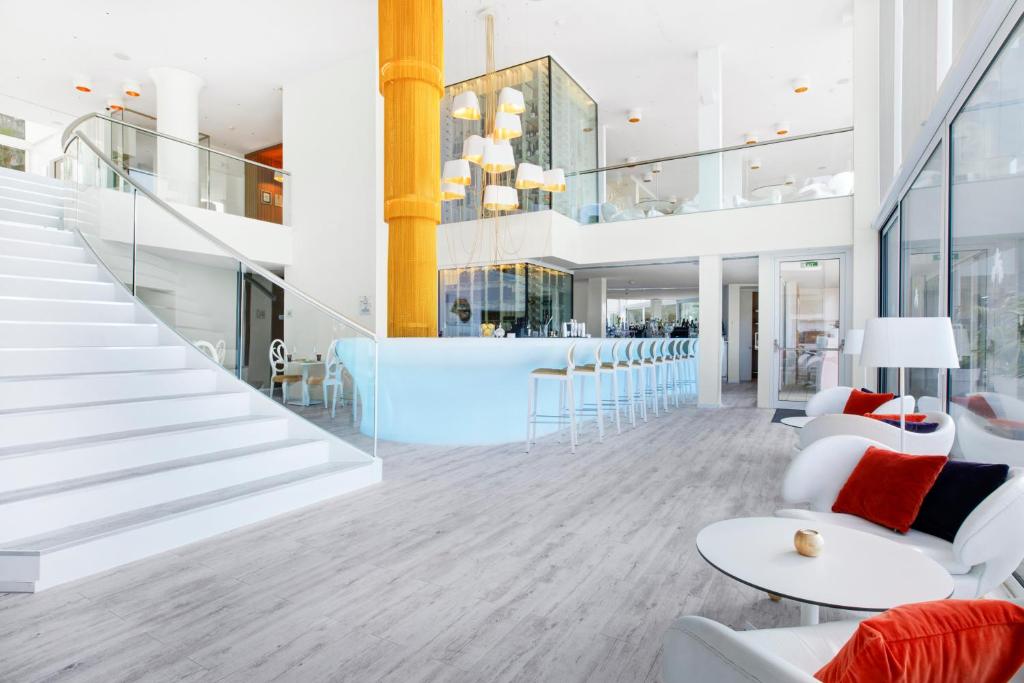Portals Hills Boutique Hotel - lobby