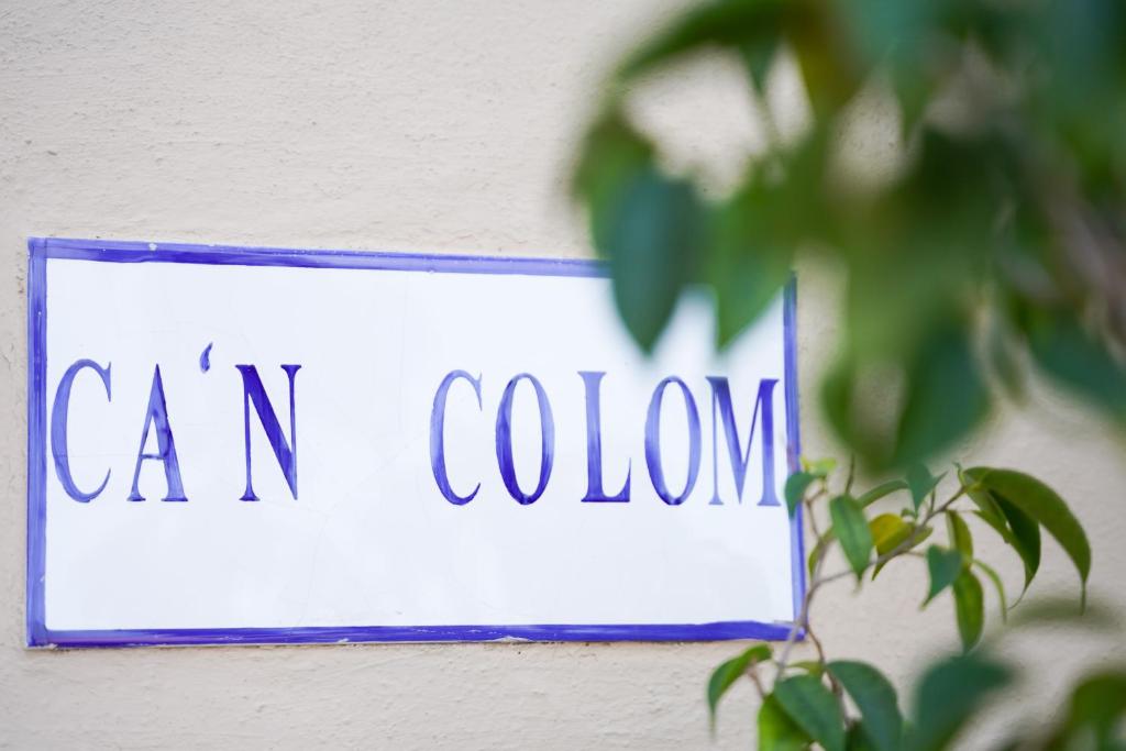 Son Colom -Turismo de interior - naambord van het hotel