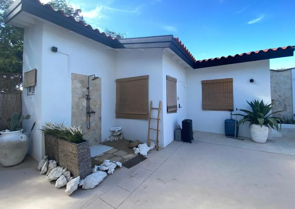 Palm Beach Vacay Suites gebouw