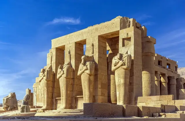 De Tempel van Ramses II