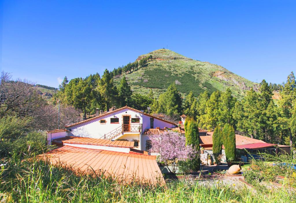 Hotel Rural El Refugio - hotel tussen de dennenbossen