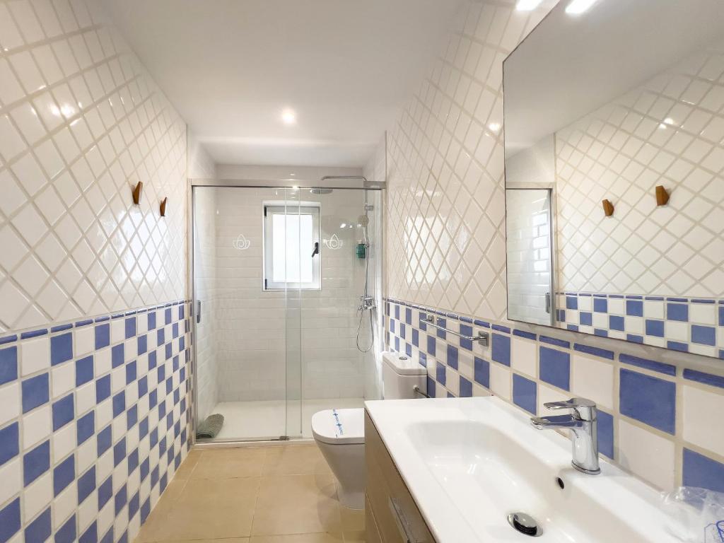 Helene Holidays - badkamer