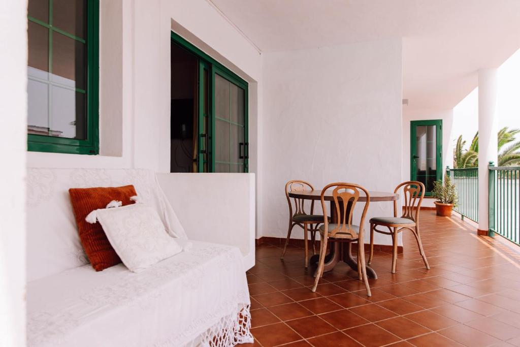 El Patio de Lajares - overdekte veranda met zithoek