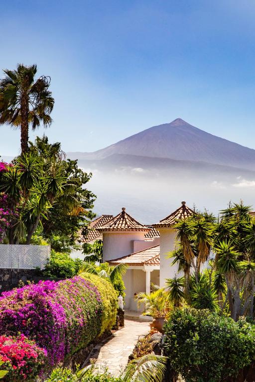 Hotel Jardin de la Paz - tuin met uitzicht op de Teide