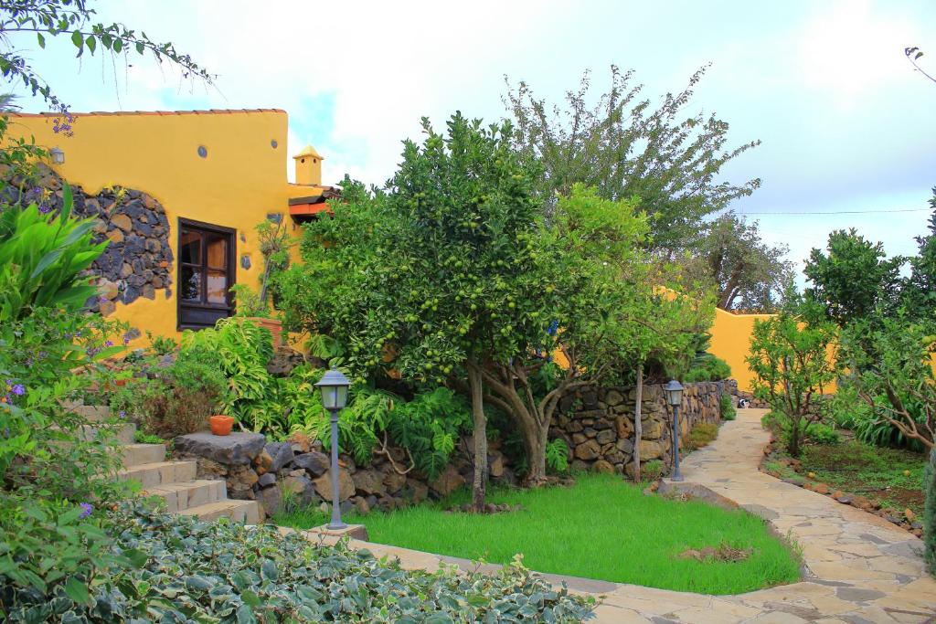 Finca La Majadera - tuin met fruitbomen