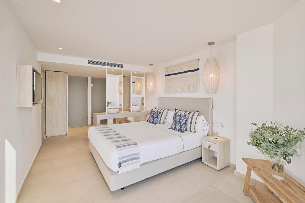 Can Salia - slaapkamer met zithoek