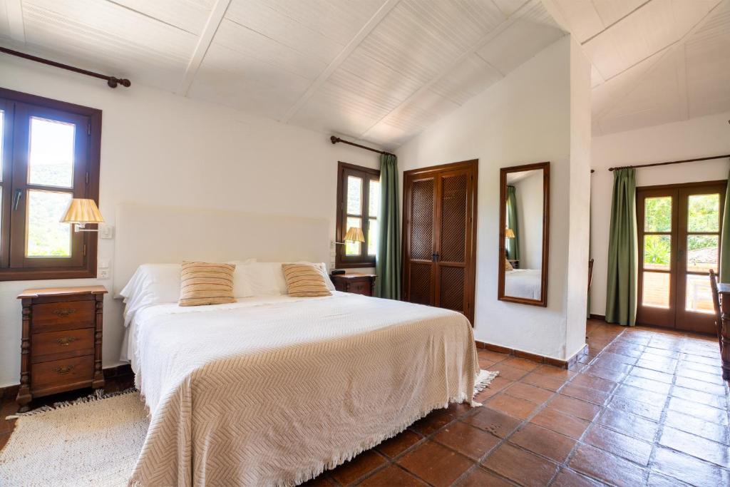 Molino del Santo - slaapkamer met terrasdeuren
