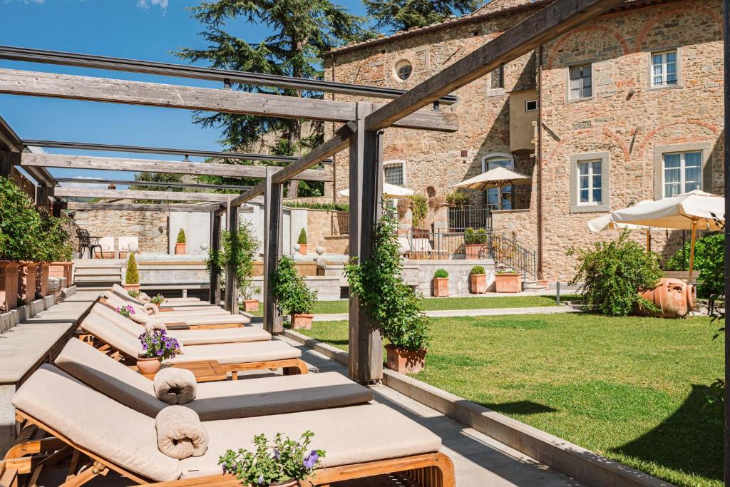 Monastero di Cortona - terras met ligbedden