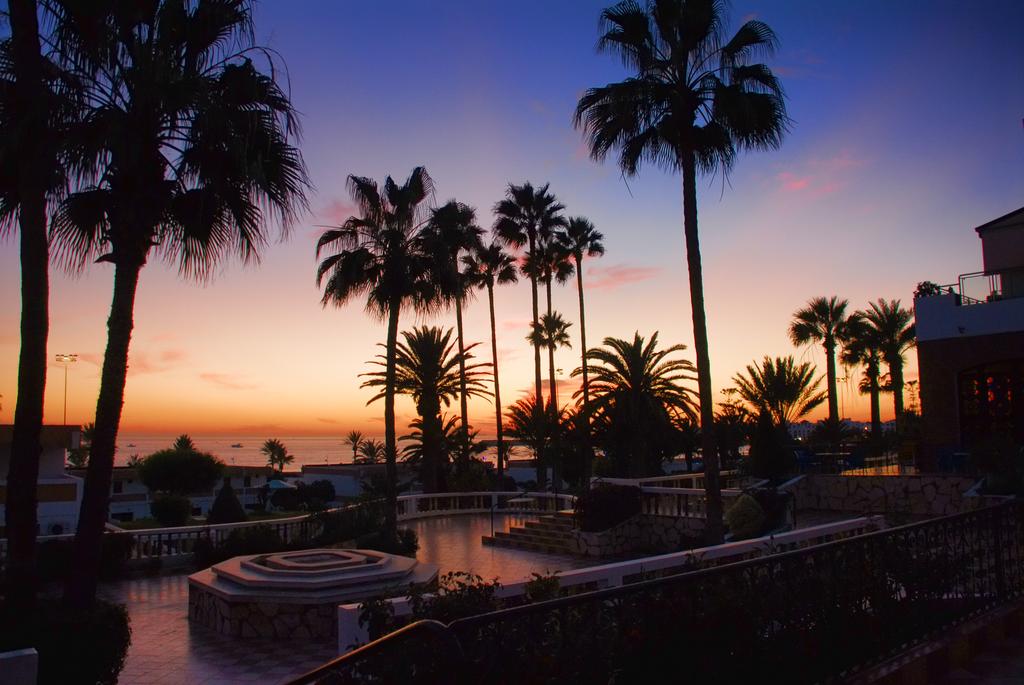 Zonsondergang bij Hotel Club Almoggar Garden Beach in Agadir