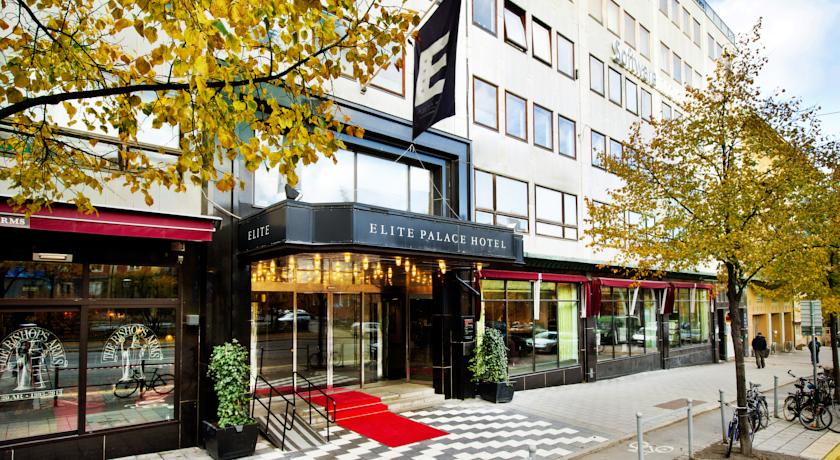 Ingang Hotel Elite Palace