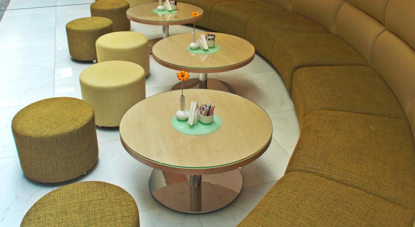 Al Khoory Executive Hotel