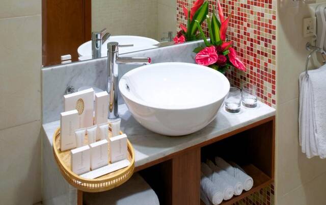 Badkamer van een tweepersoonskamer van Hotel Carlton Al Barsha in Dubai