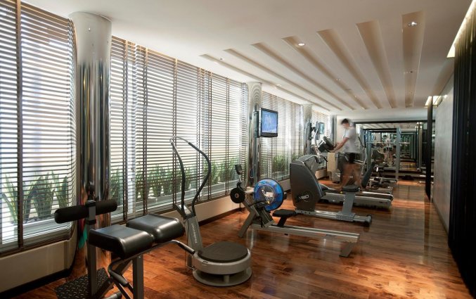 Fitnessruimtevan Hotel Centro Basrha in Dubai
