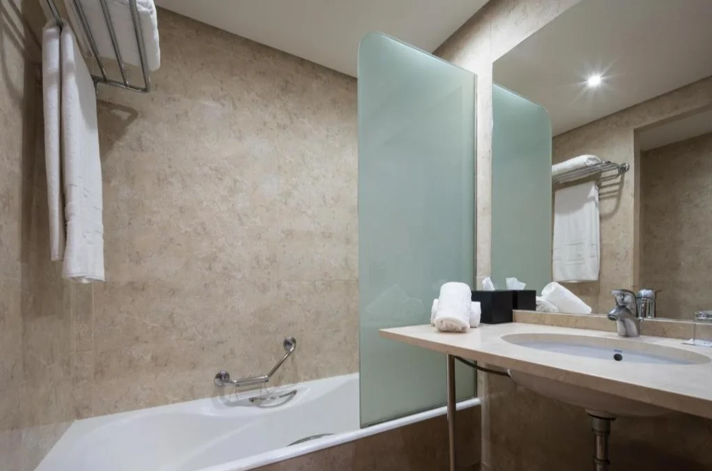 Badkamer Eurostars Al-Andalus Palace Sevilla