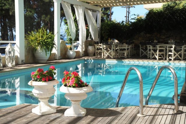 Zwembad van Hotel en Spa Secret Paradise op Chalkidiki