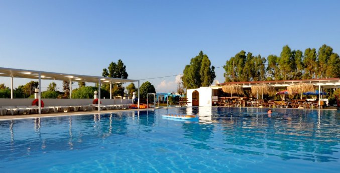 Zwembad van Hotel Summer Village op Kos