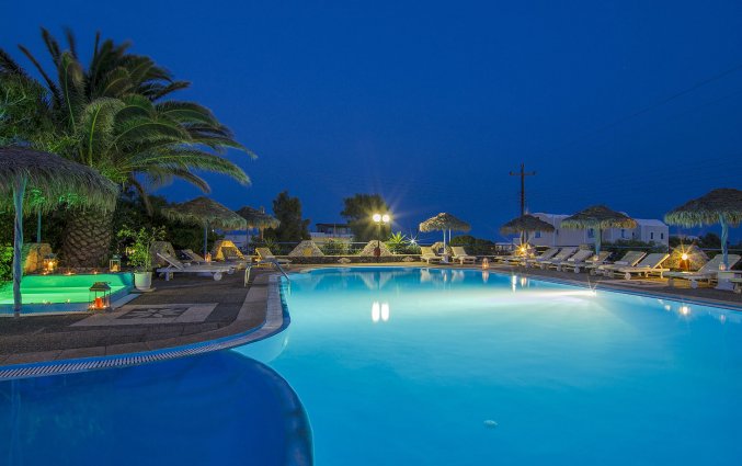 Zwembad van Hotel Villa Olympia op Santorini