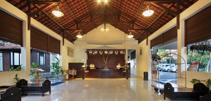 Lobby van Hotel Kuta Lagoon Resort op Bali