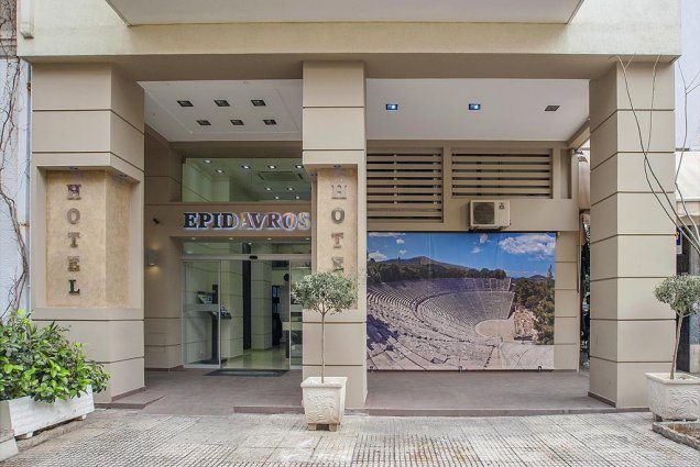 Vooraanzicht van Hotel Epidavros Athene