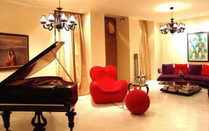 Lounge met piano van Art Athens in Athene