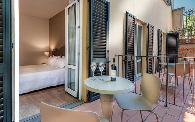 Tweepersoonskamer met balkon van Hotel La Fortezza in Florence
