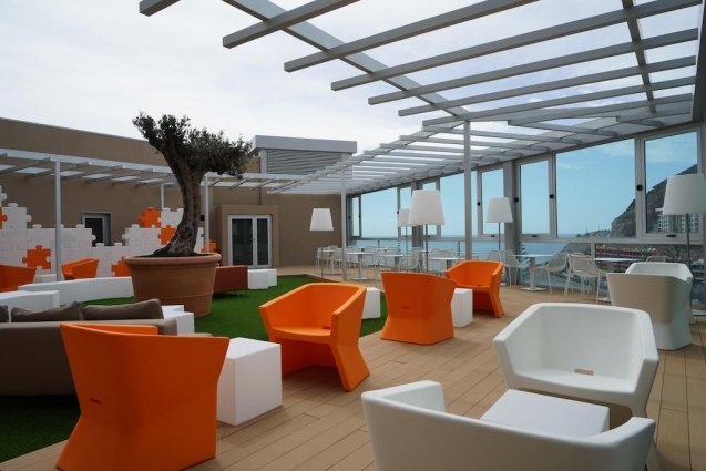 Zitplaatsen van Hotel Riviera Vista op Gran Canaria