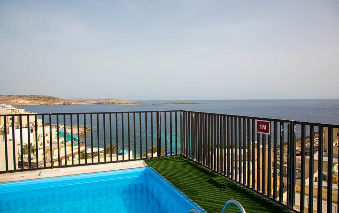 Zwembad van Relax Inn Malta