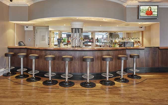 Bar van Hotel Lancaster Gate in Londen