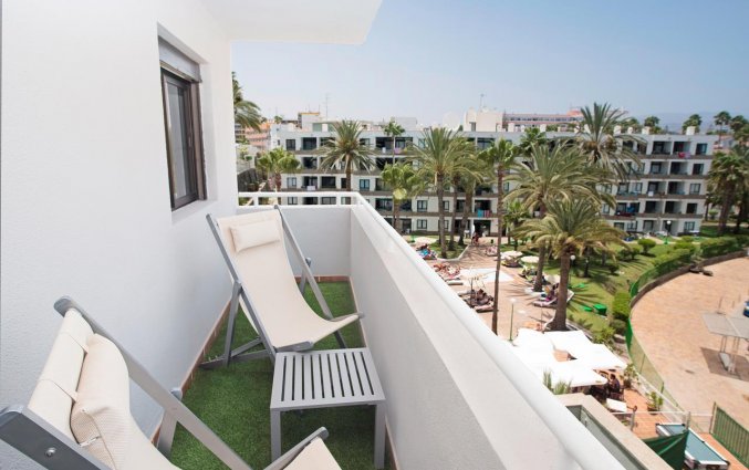Balkon van Hotel THe Anamar Suite op Gran Canaria
