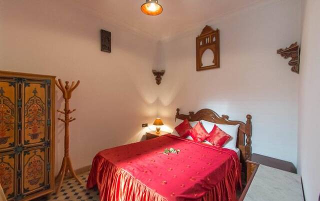 Tweepersoonskamer van Riad Dar Chrifa in Fez