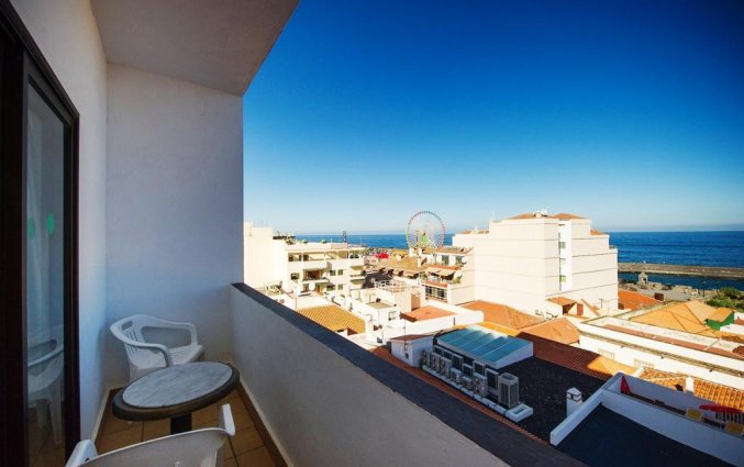 Uitzicht vanaf balkon van Hotel Marquesa op Tenerife