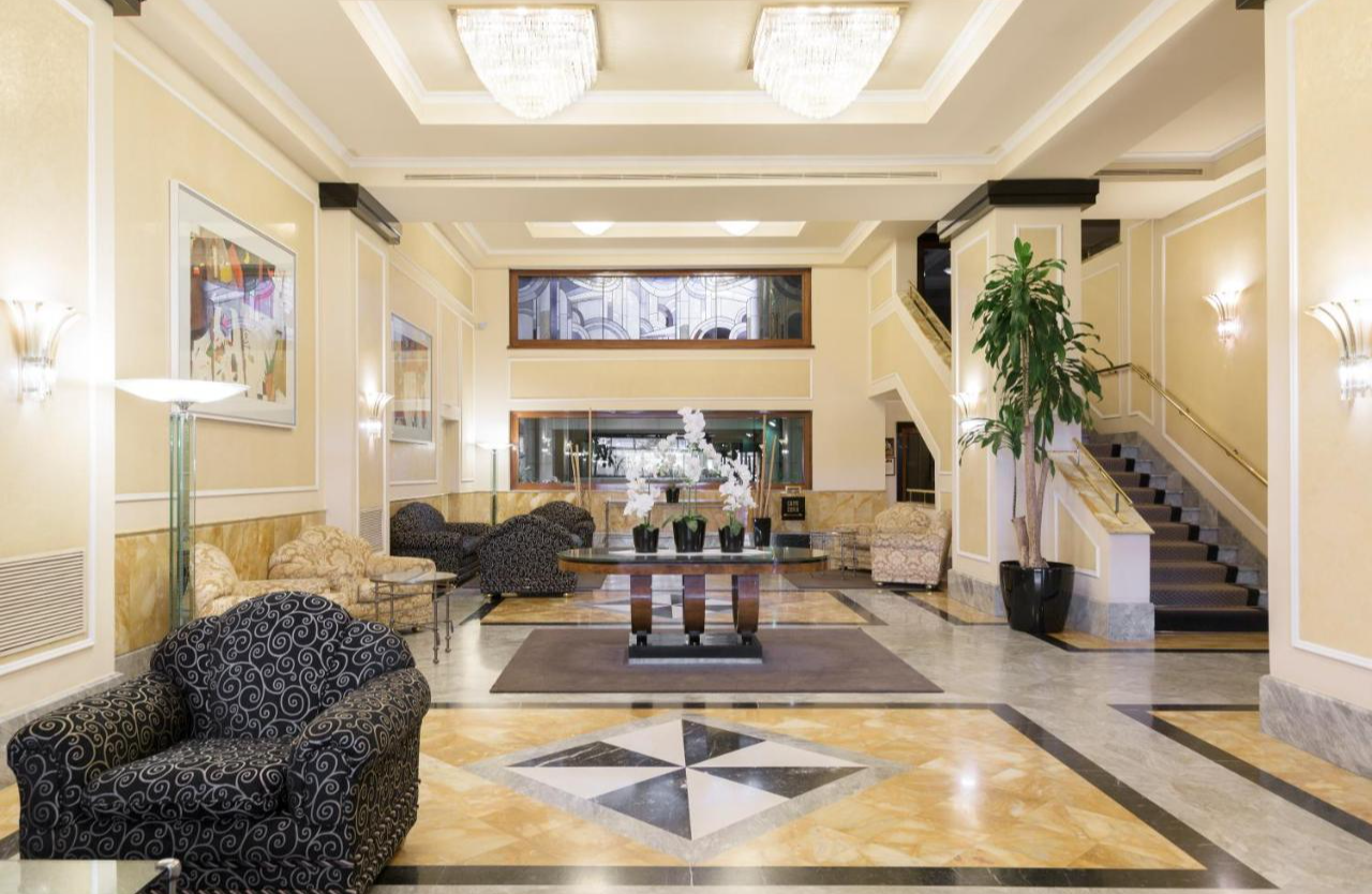 Lobby van Doria Grand Hotel
